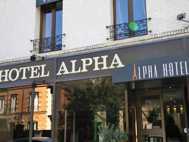 Hotel Alpha Paris Tour Eiffel