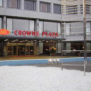 Hotel Crowne Plaza Helsinki cazare Helsinki