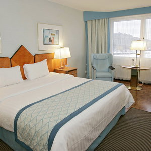 Hotel Hilton Helsinki Strand cazare Helsinki