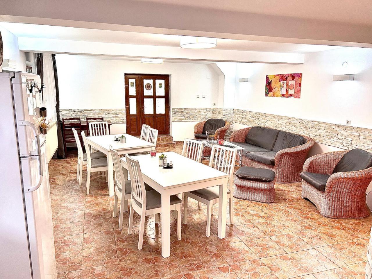 Casa Ador
