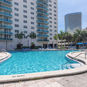 Hotel Ocean Reserve By Boutique Apartments Mia cazare Sunny Isles Beach