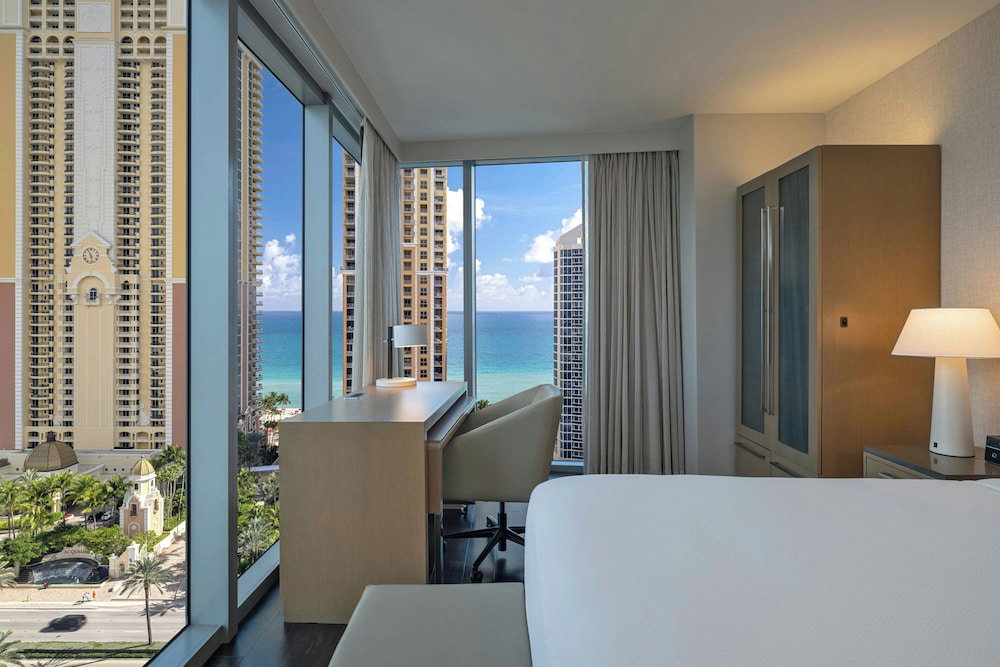 Residence Inn By Marriott Miami Sunny Isles Beach
