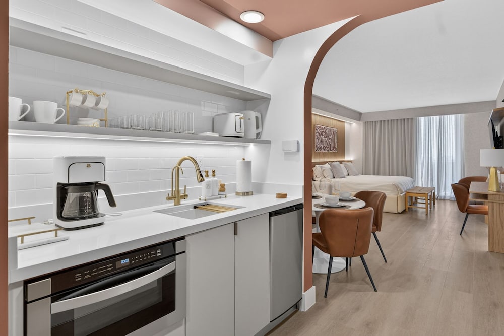 Luxury Beachfront Escape Sunny Isles