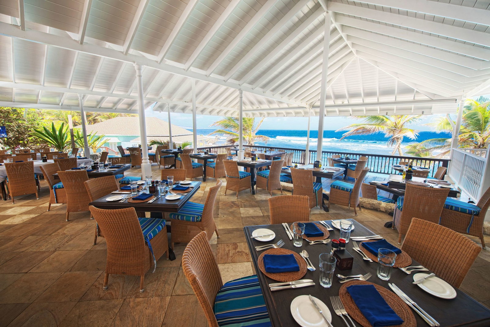 The Atlantis Historic Inn
