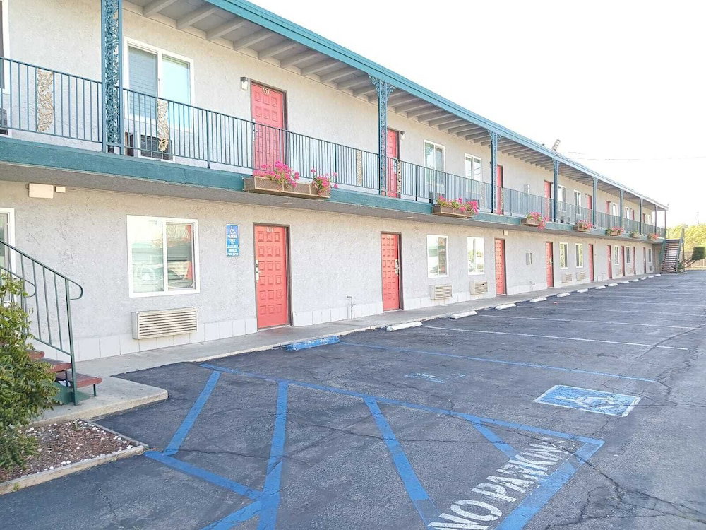 Hotel Pomona Inn