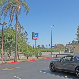 Hotel Royla Motel cazare Westmont