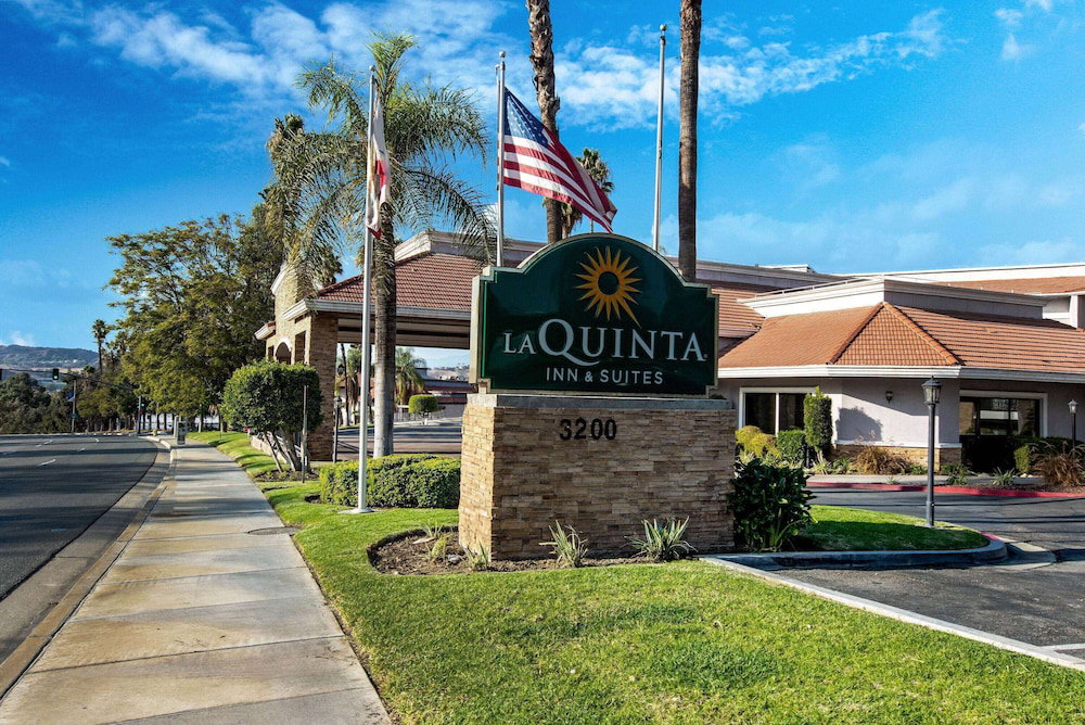 Hotel La Quinta Inn & Suites By Wyndham Pomona