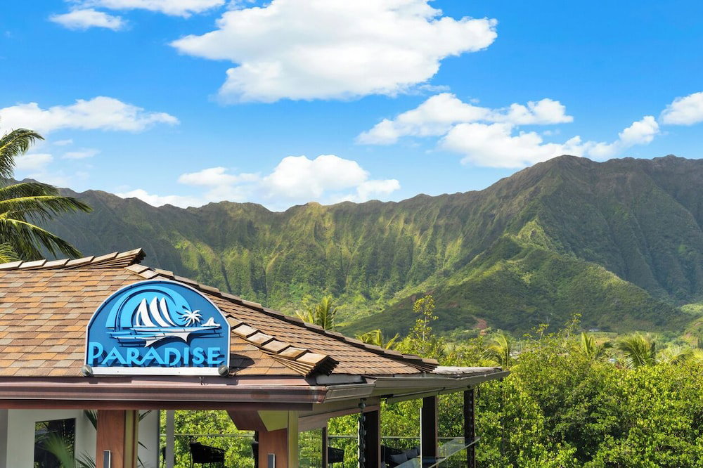 Hotel Paradise Bay Resort