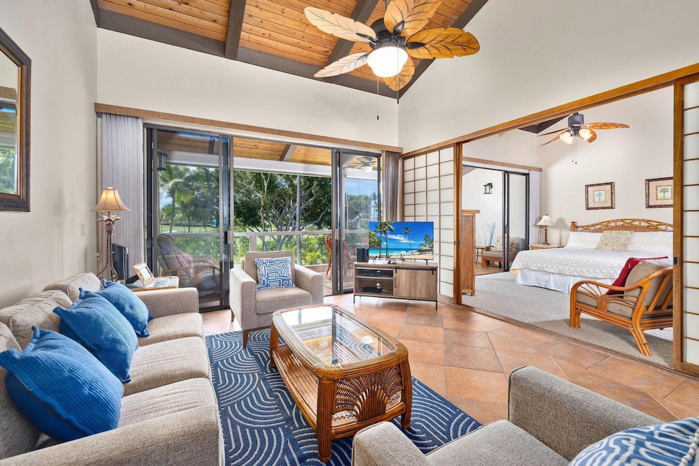 Hotel Keauhou Kona Surf & Racquet Club#6-303