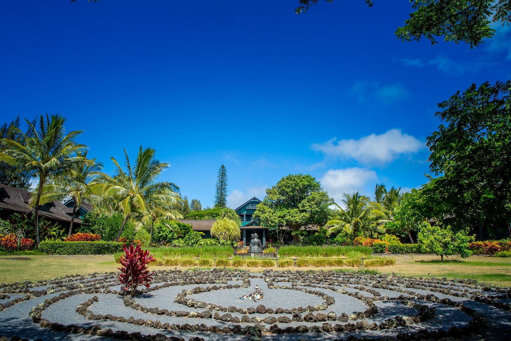 Hotel Lumeria Maui Educational Retreat Center
