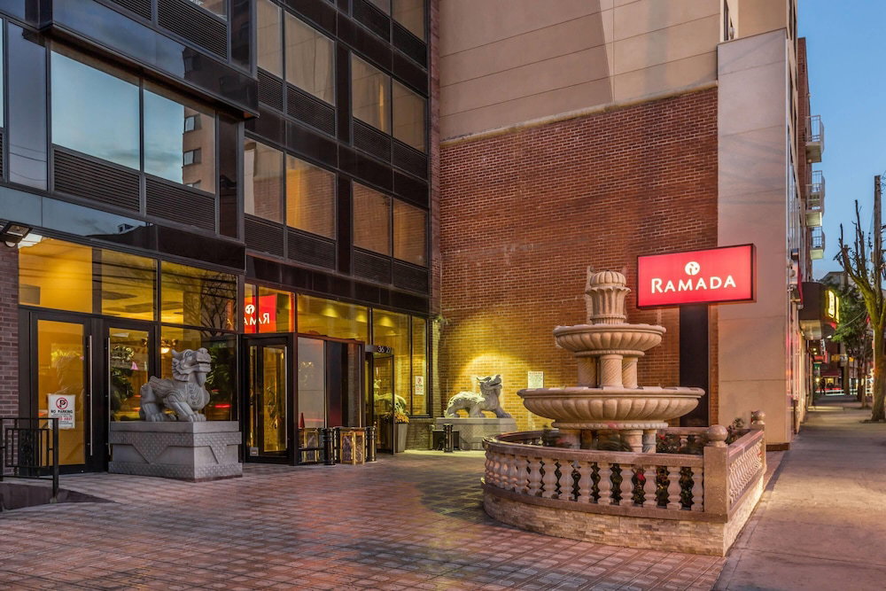 Hotel Ramada By Wyndham Flushing Queens