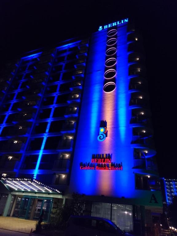 Hotel Studio Berlin Golden Beach