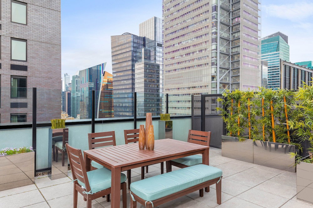 Hotel Element By Marriott New York Times Square West