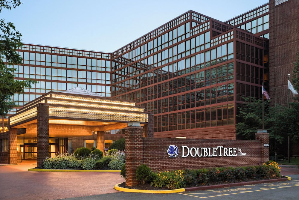 Hotel Doubletree By Hilton New York Laguardia Airport