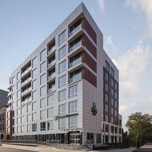 Hotel Holiday Inn Express & Suites Woodside Laguardia Airport By Ihg cazare Queens Village