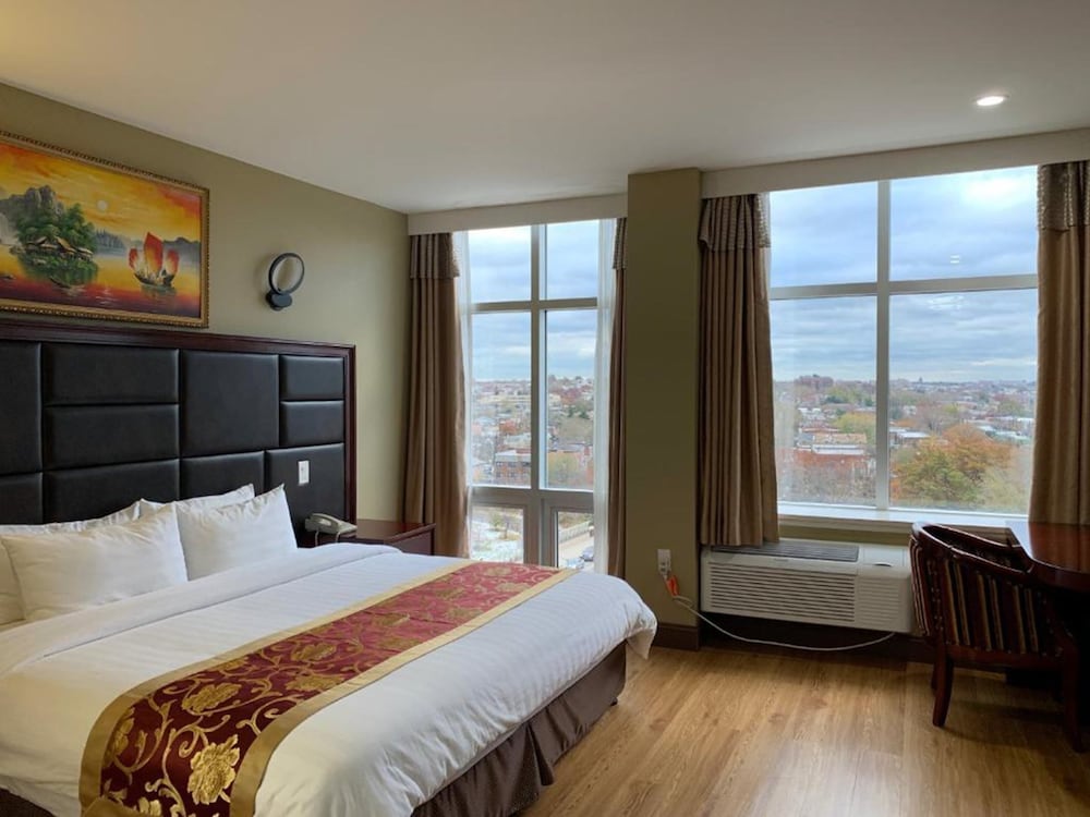 Hotel Queens Hotel