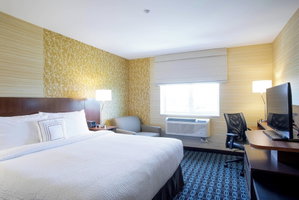 Hotel Fairfield Inn & Suites New York Queens/Fresh Meadows cazare Queens Village
