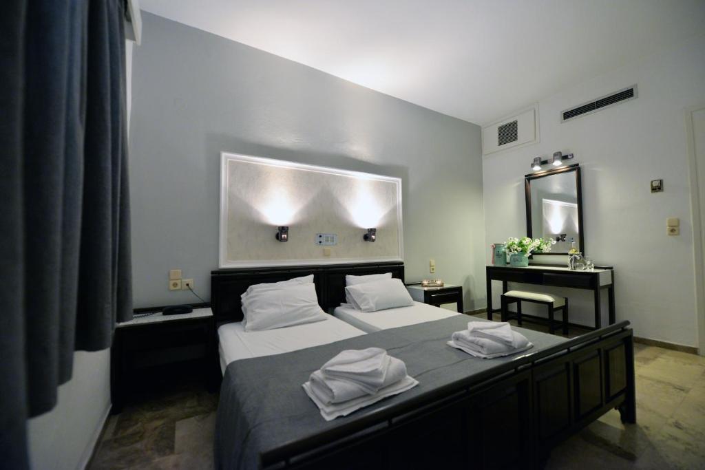 Anna Apartments