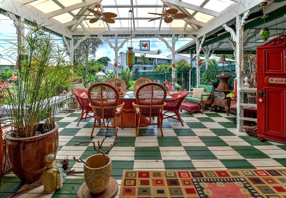 Hotel Hale Kawehi B&B Guesthouse