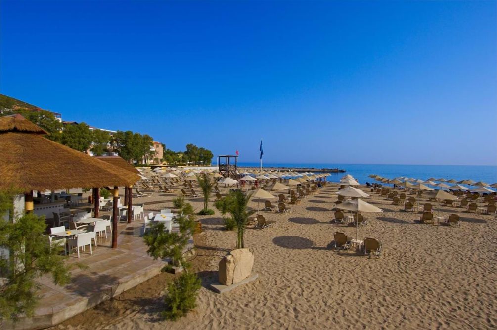 dal travel Fodele Beach & Water Park