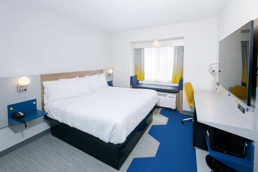 Microtel Inn & Suites By Wyndham Springville