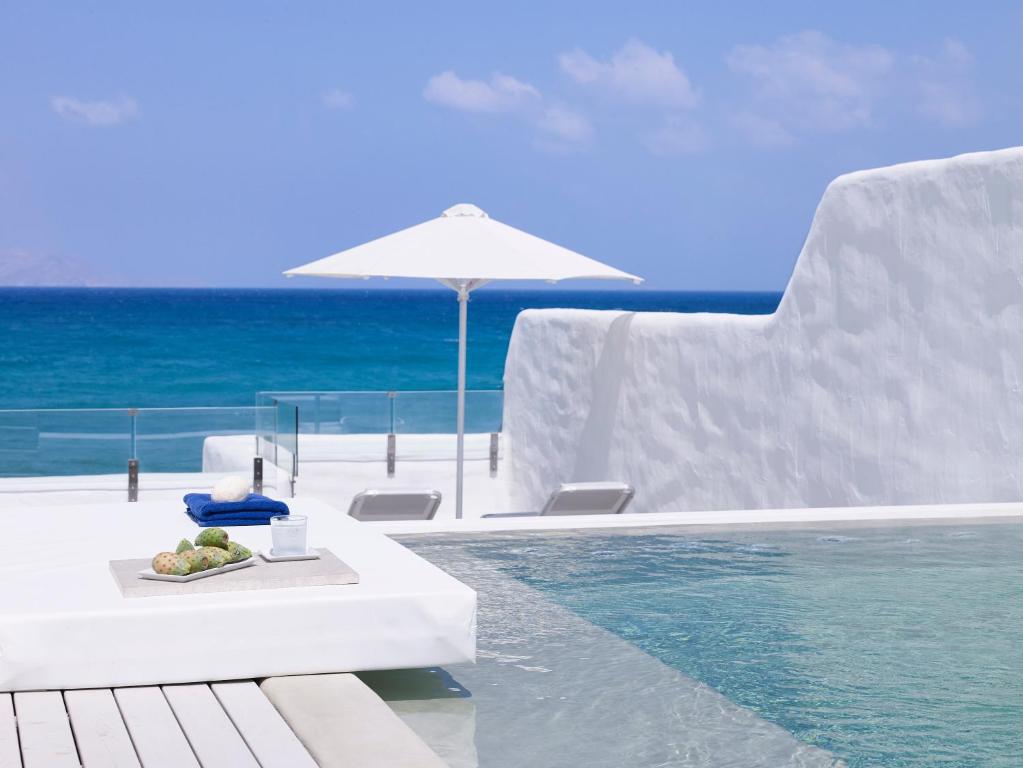 Knossos Beach Bungalow & Suites
