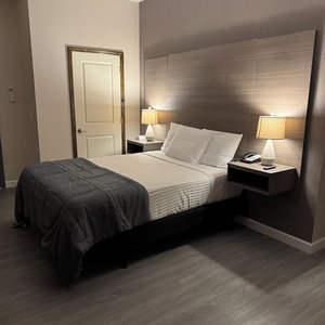 Hotel Dream Hotel Bronx cazare Fowler