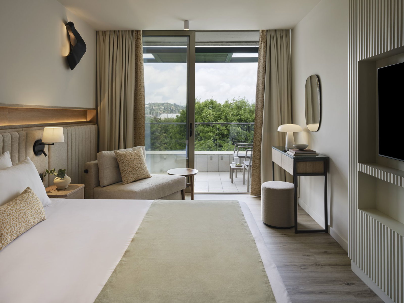 Kontokali Bay Resort & Spa