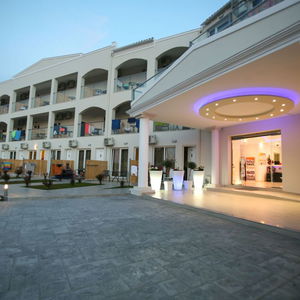 Sejur Saint George Palace vacanta Agios Georgis