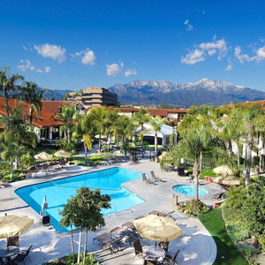 Hotel Doubletree By Hilton Ontario Airport cazare Ontario