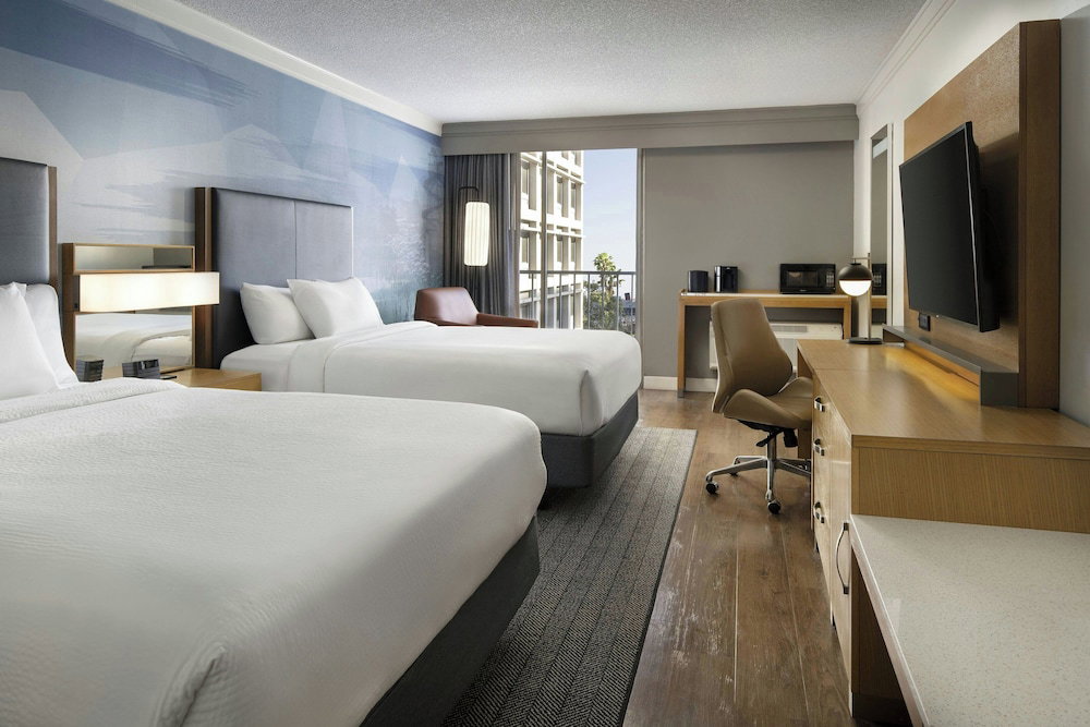 Hotel Courtyard By Marriott Long Beach Downtown