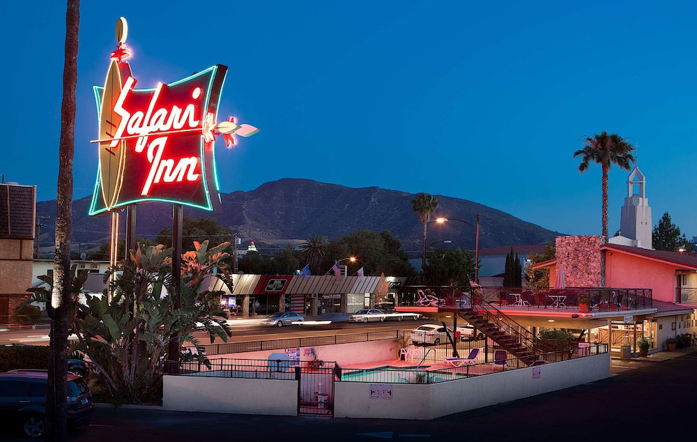 Hotel Safari Inn Burbank/Universal, A Coast Hotel