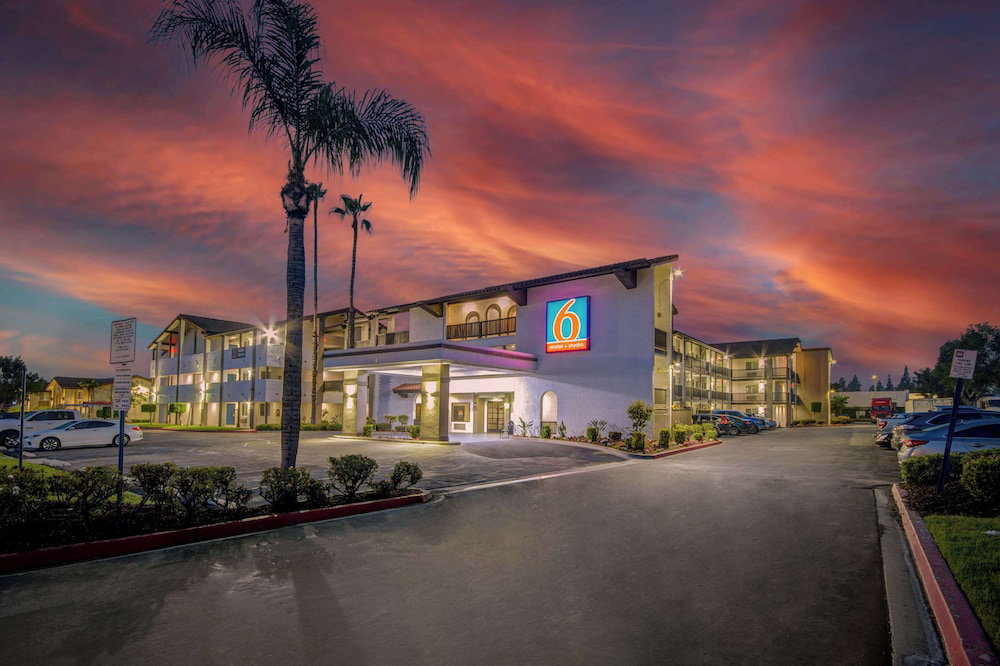 Hotel Motel 6 Ontario, Ca - Convention Center - Airport