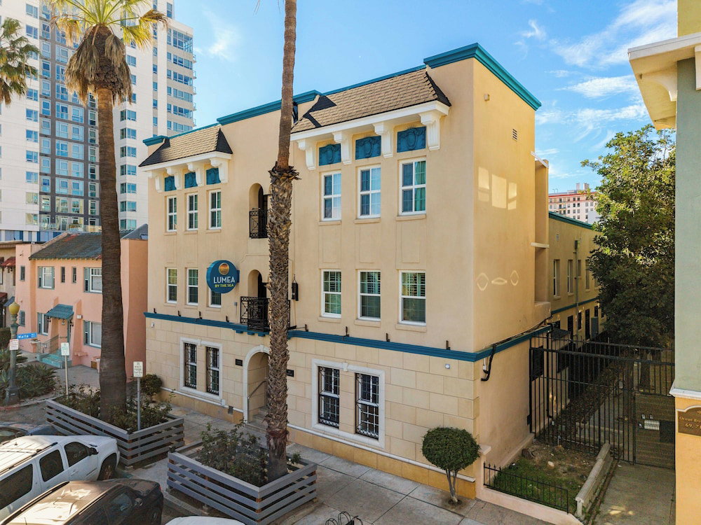Hotel Lumea By The Sea Long Beach Convention Center