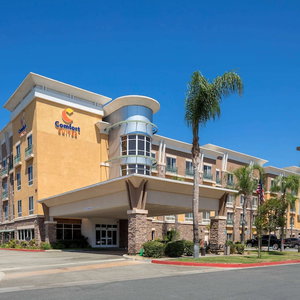 Hotel Comfort Suites Ontario Airport Convention Center cazare Ontario