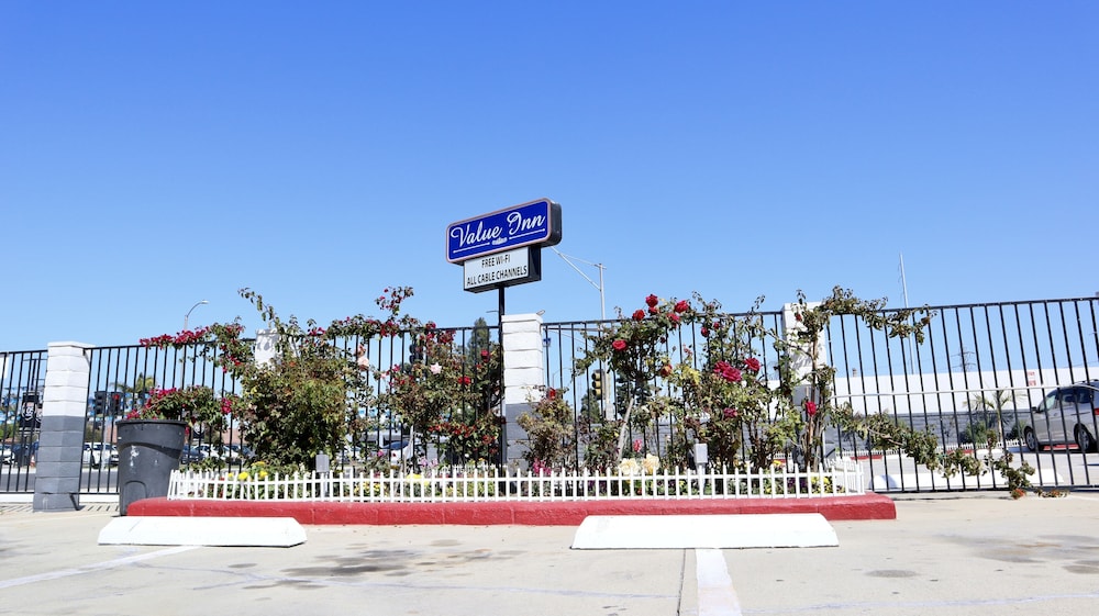 Hotel Value Inn Bellflower