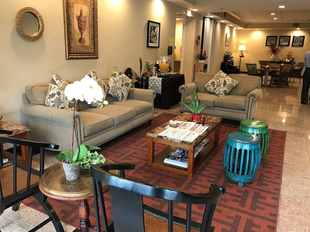 Hotel Greentree Inn & Suites Alhambra