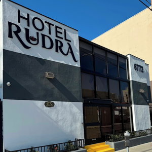 Hotel Hotel Rudra - Hollywood cazare Hollywood