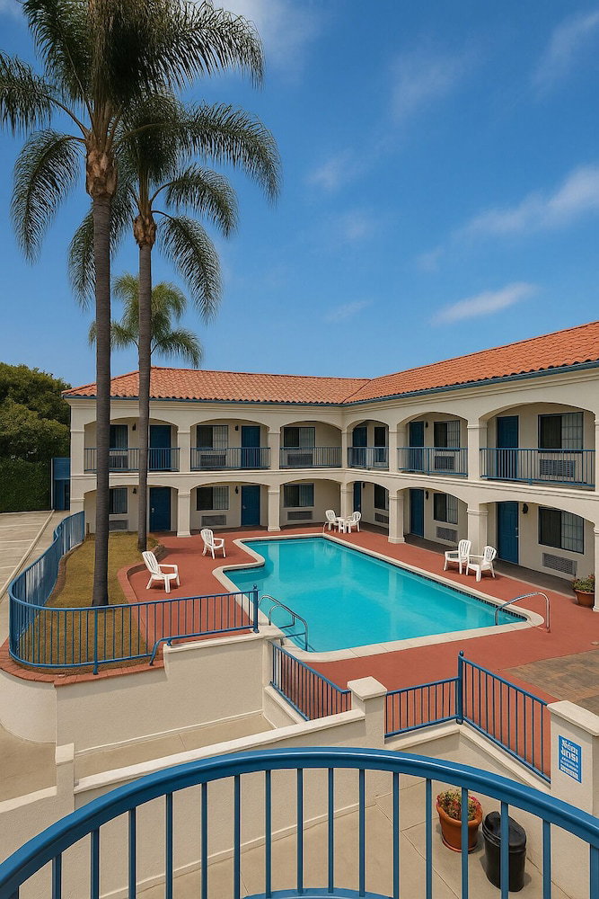 Hotel Lyfe Inn & Suites By Aga - Lax Airport