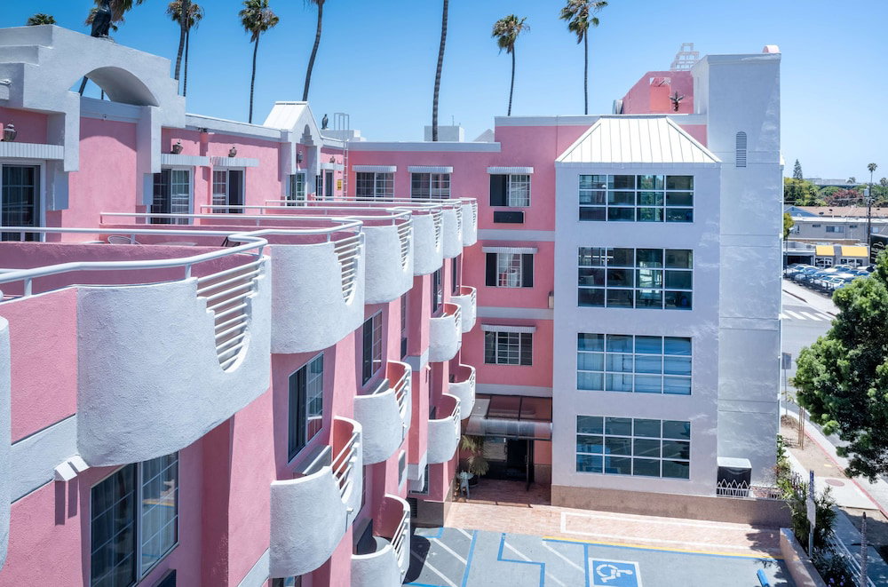 Hotel Days Inn By Wyndham Santa Monica