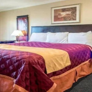 Hotel Queencity Inn cazare Signal Hill