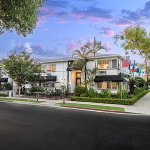 Hotel Wilshire Crest Hotel Los Angeles cazare West Hollywood