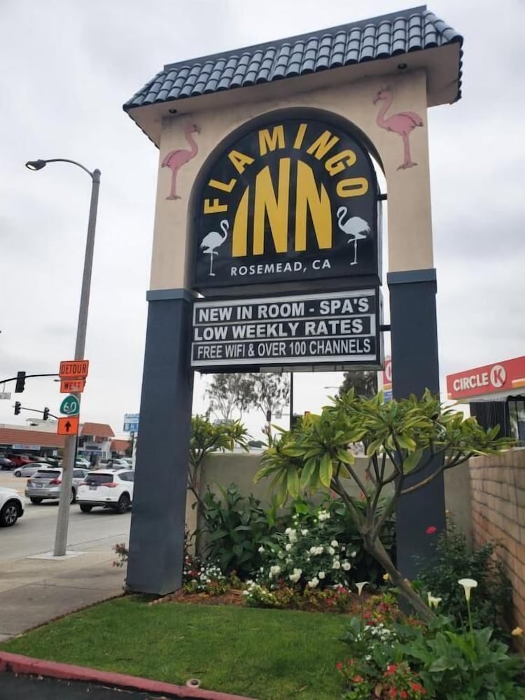 Hotel Flamingo Inn