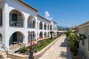 Hotel Iliada Beach Hotel cazare Gouvia