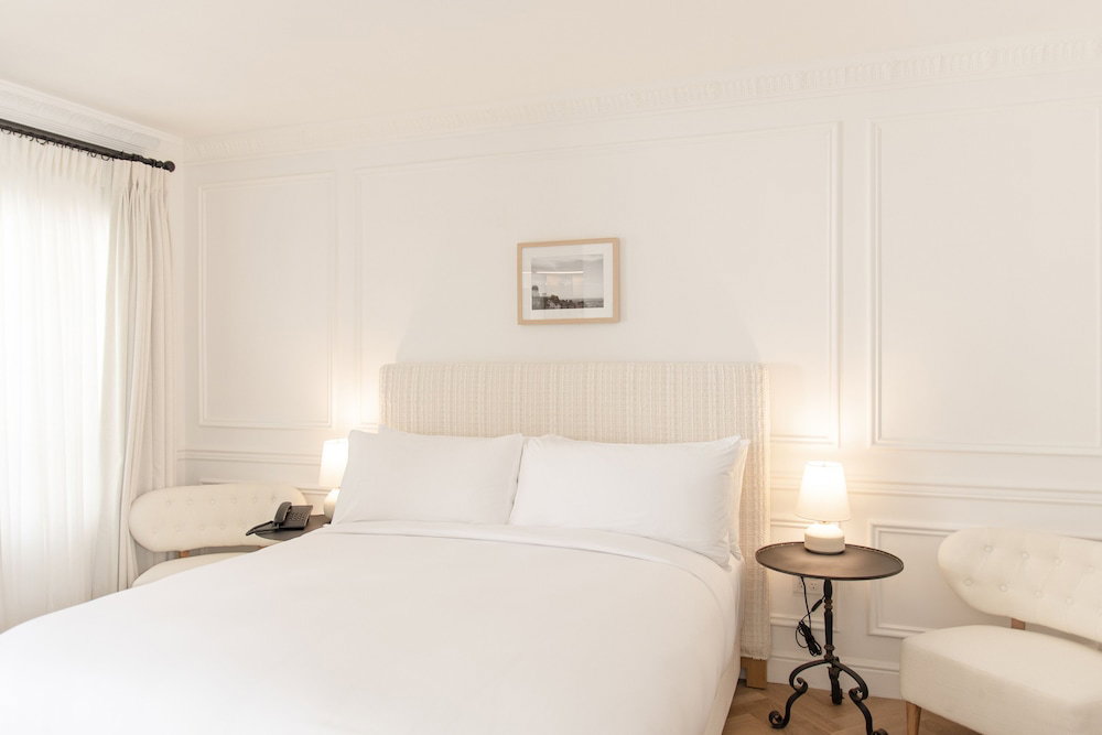 Hotel Cara