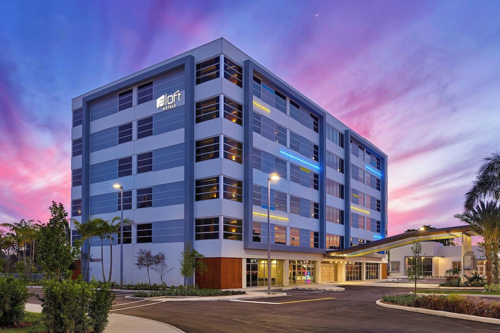 Hotel Aloft By Marriott Miami Airport