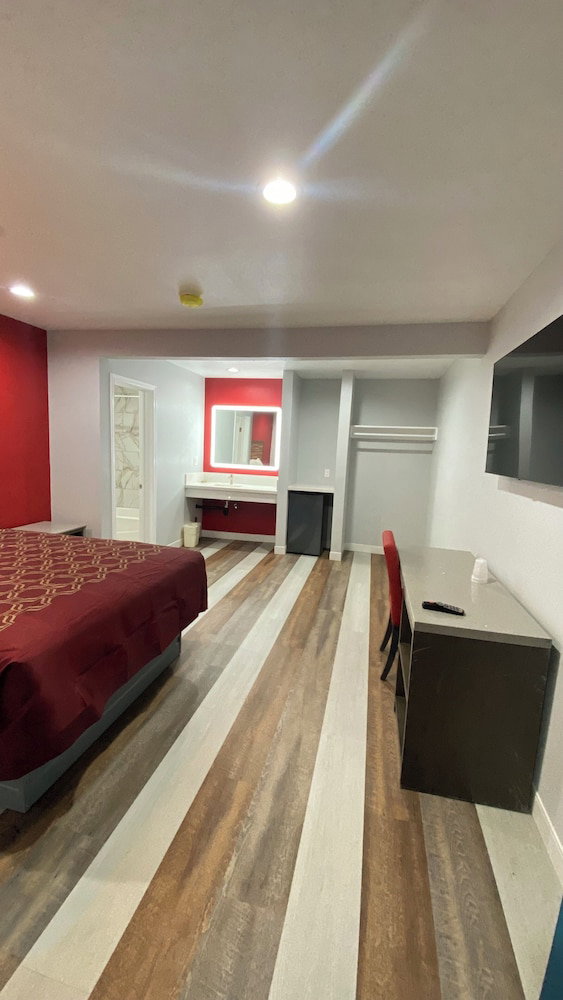 Hotel Plaza Inn Motel - Los Angeles Area
