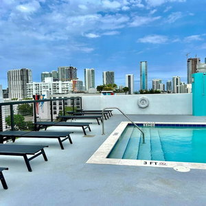 Hotel 1Br Condo Wrooftop Pool At Wynwood cazare Midtown