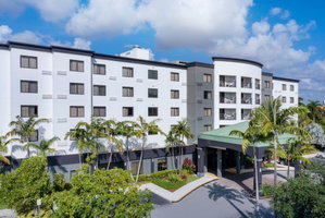 Hotel Courtyard By Marriott Miami At Dolphin Mall cazare Sweetwater