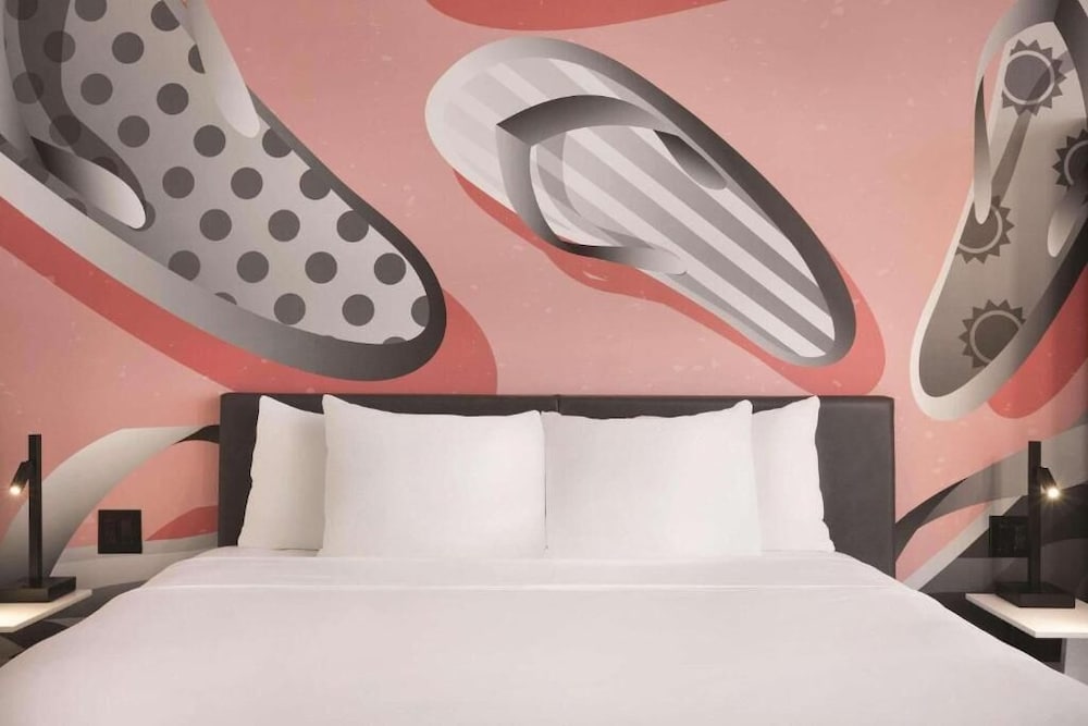 Kompose Boutique Hotel Miami Airport